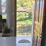 Apozari Xenias Kastoria