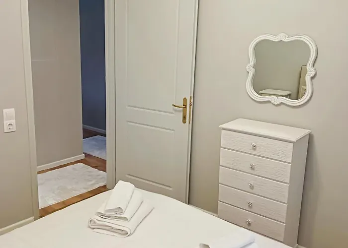 Apozari Xenias Apartmán *